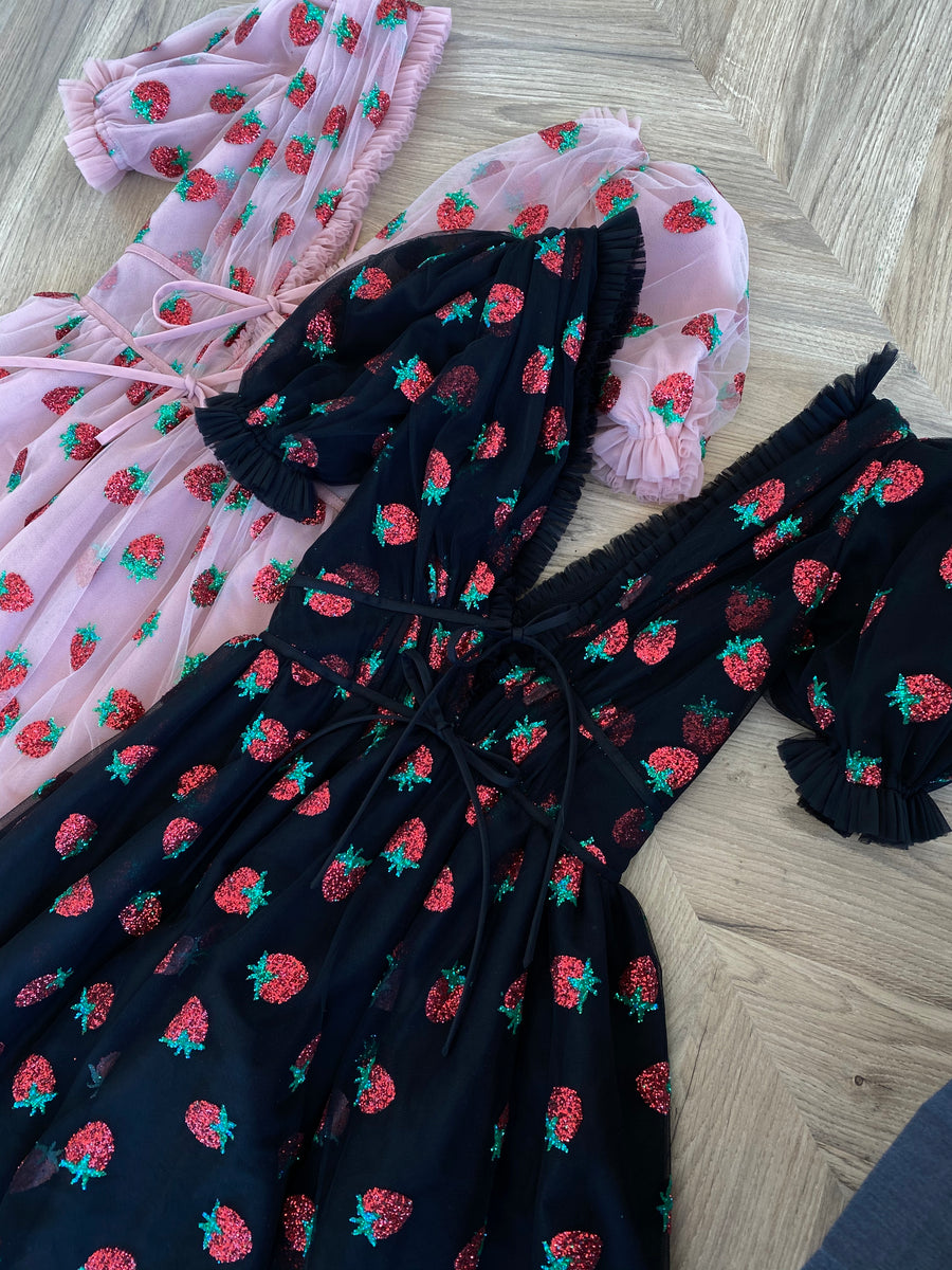Strawberry Midi Dress Black – Lirika ...